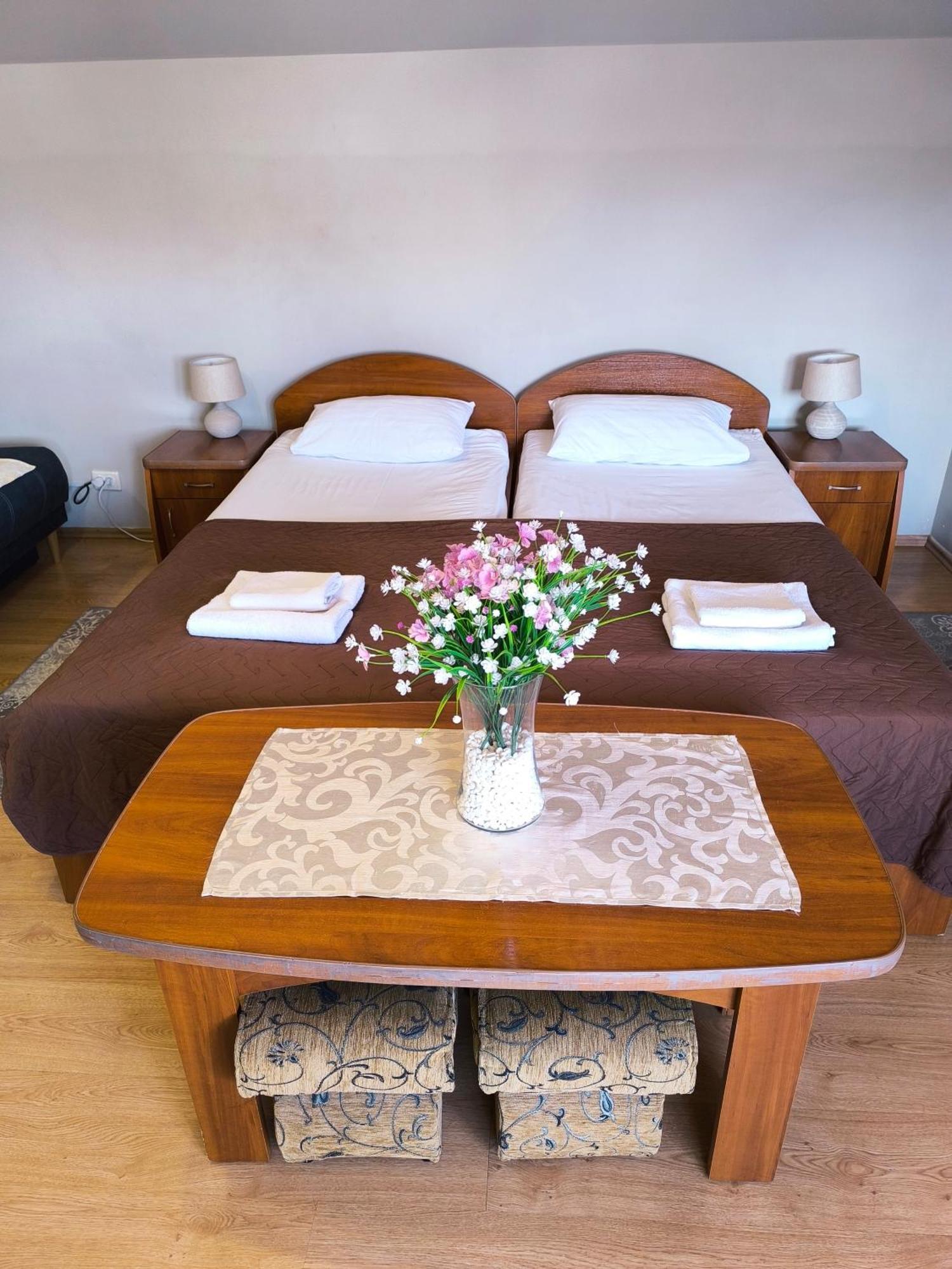 Hotel Delfin Mukatschewo Zimmer foto